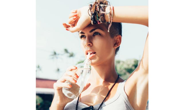 La importancia de hidratarse en los meses de calor